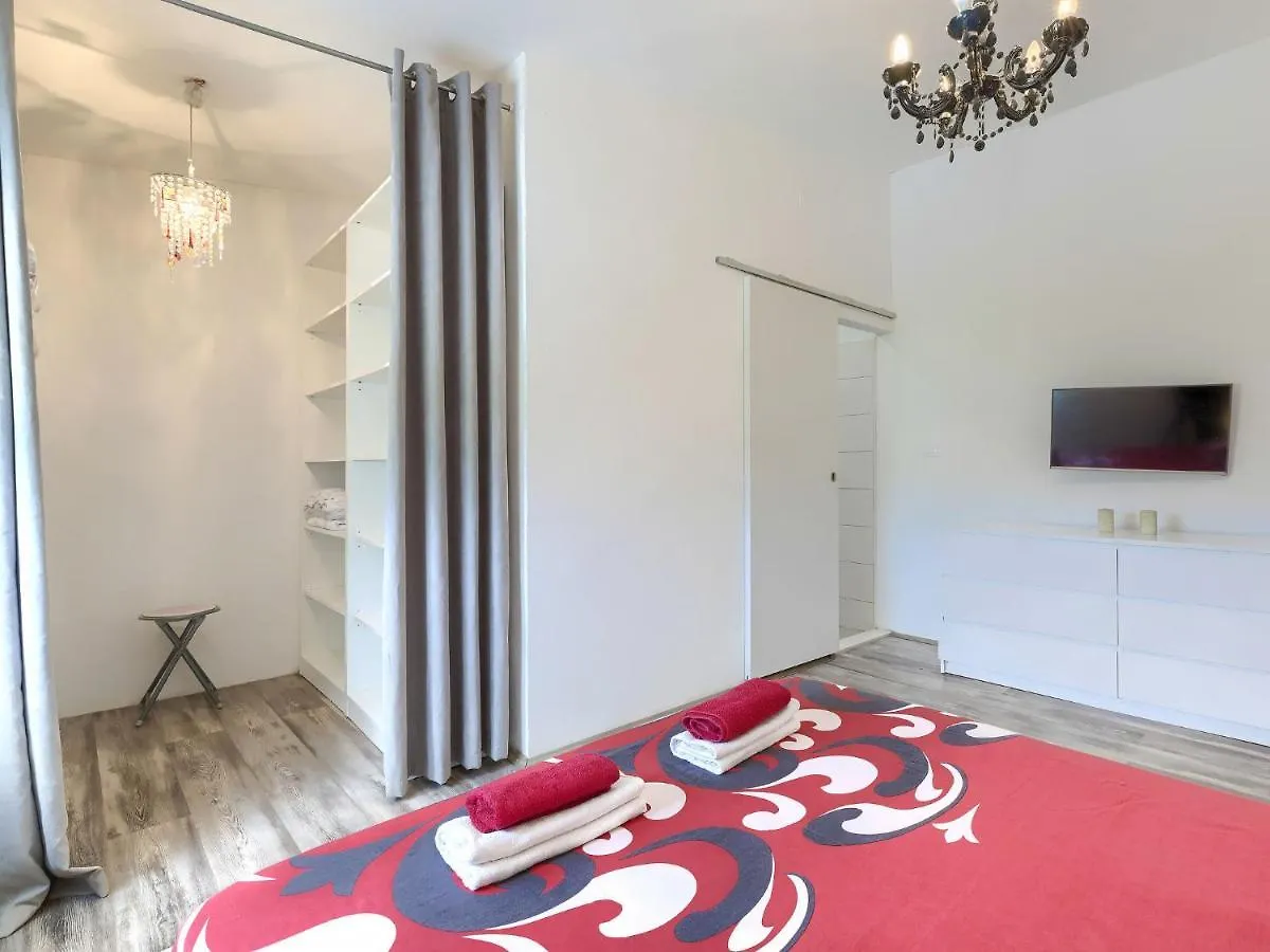 Holiday Home Alma By Interhome Sisan