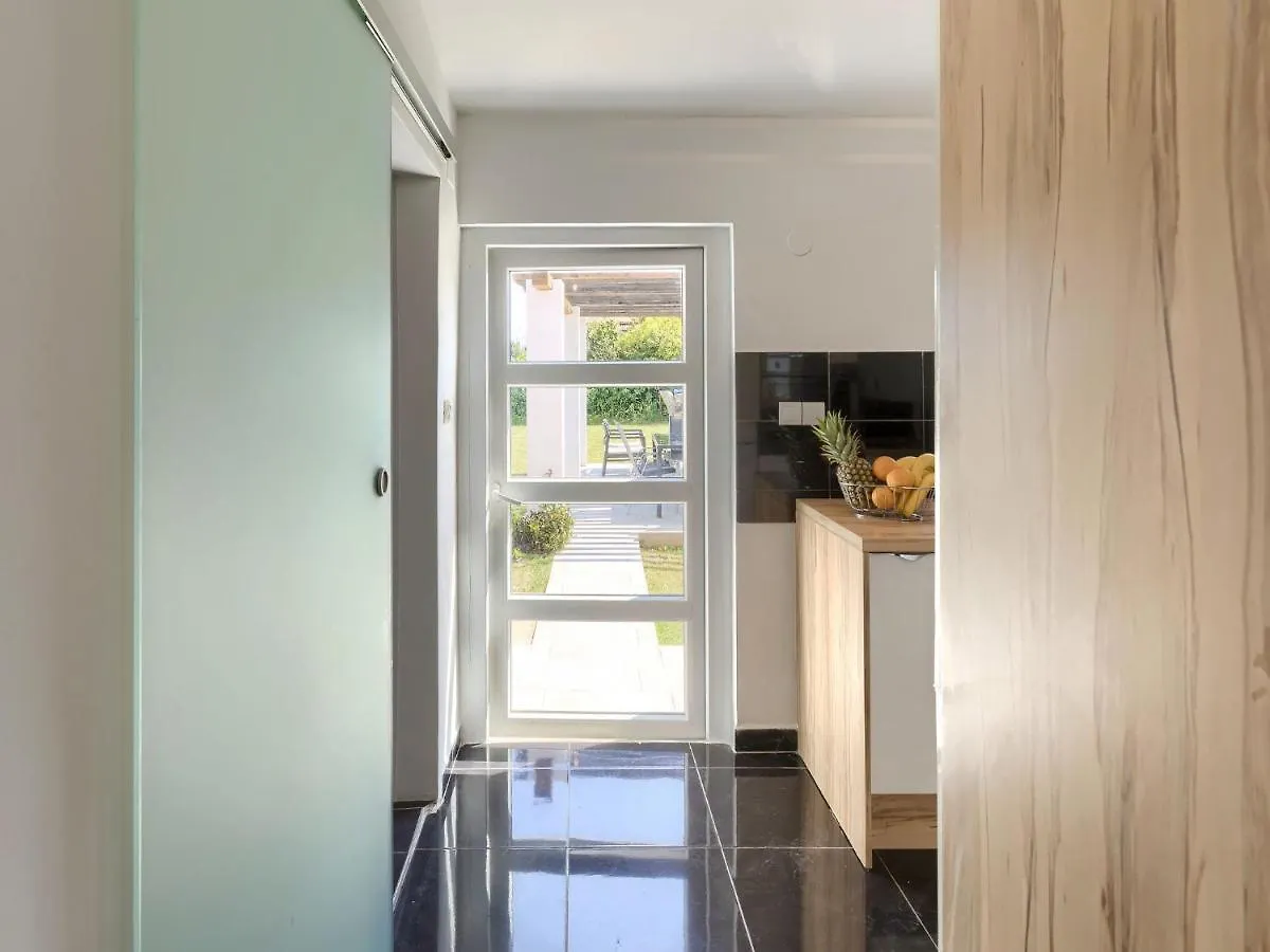 Holiday Home Alma By Interhome Sisan