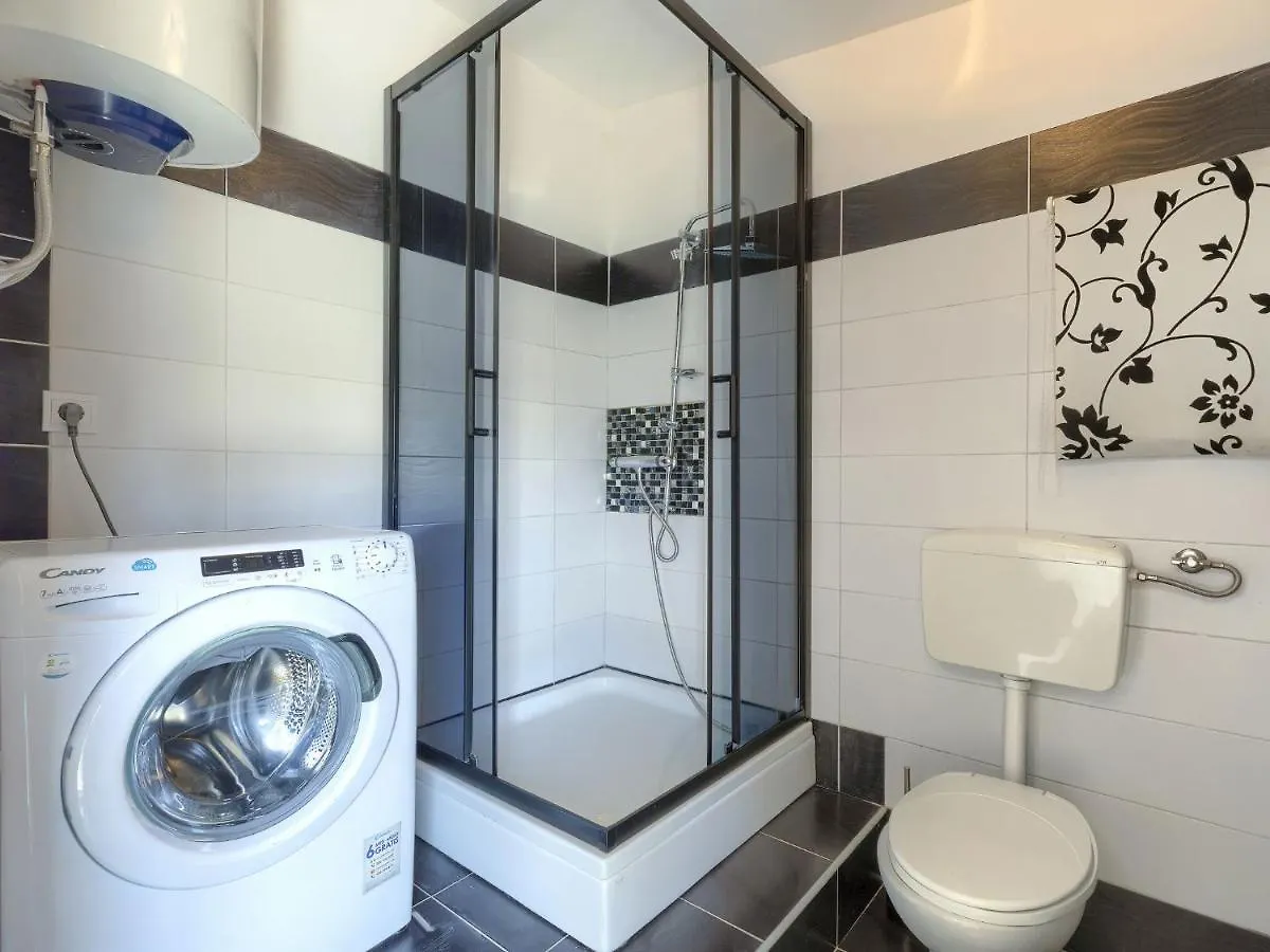 Holiday Home Alma By Interhome Sisan